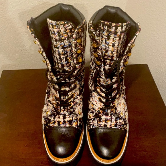 Tory Burch Miller Boot - Picture 2 of 4